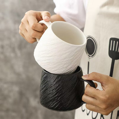 Elegant Ceramic Mug ☕ – Stylish & Textured Design for Tea, Coffee & More ✨